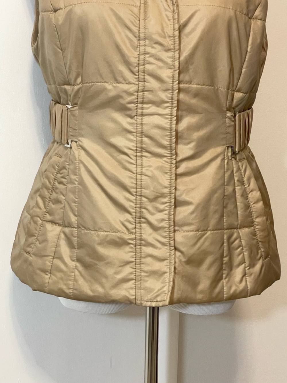 New York & Company Women's Quilted Puffer Vest Gold Brown Size M - Picture 3 of 13